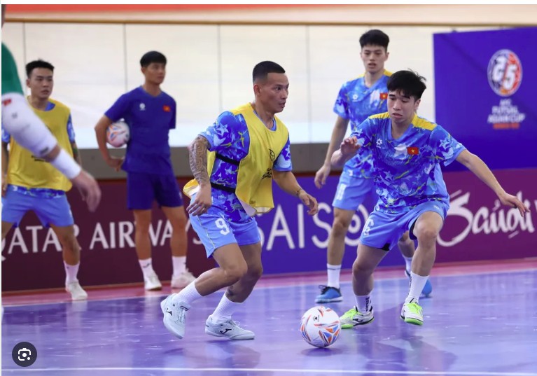 Bóng đá Futsal có quy luật 4 giây khá thú vị.