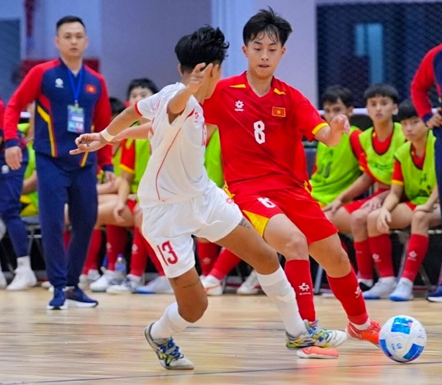 Bóng đá Futsal còn là nơi ươm mầm cho những cầu thủ trẻ về mặt kỹ năng, bản lĩnh sân cỏ..