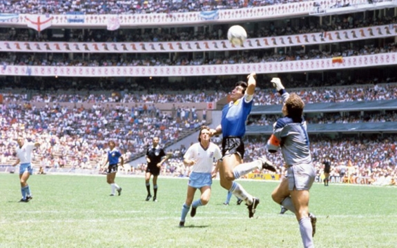 World Cup 1986 là giải đấu với thương hiệu "bàn tay của chúa" ra đời