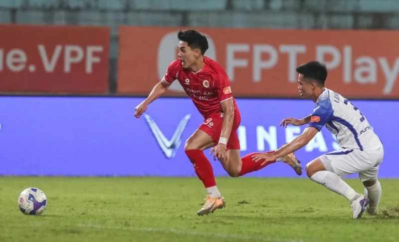 Những bàn thắng quan trọng giúp Nguyễn Đình Bắc ghi dấu ấn trong giai đoạn cuối mùa.