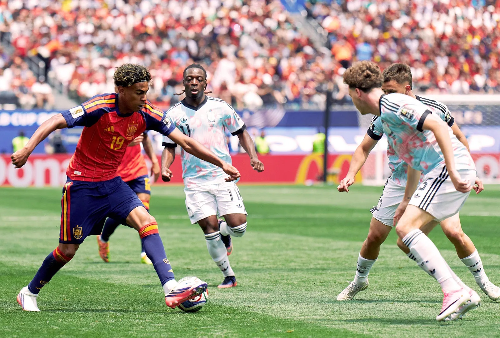 Argentina vào chung kết WC 2026
