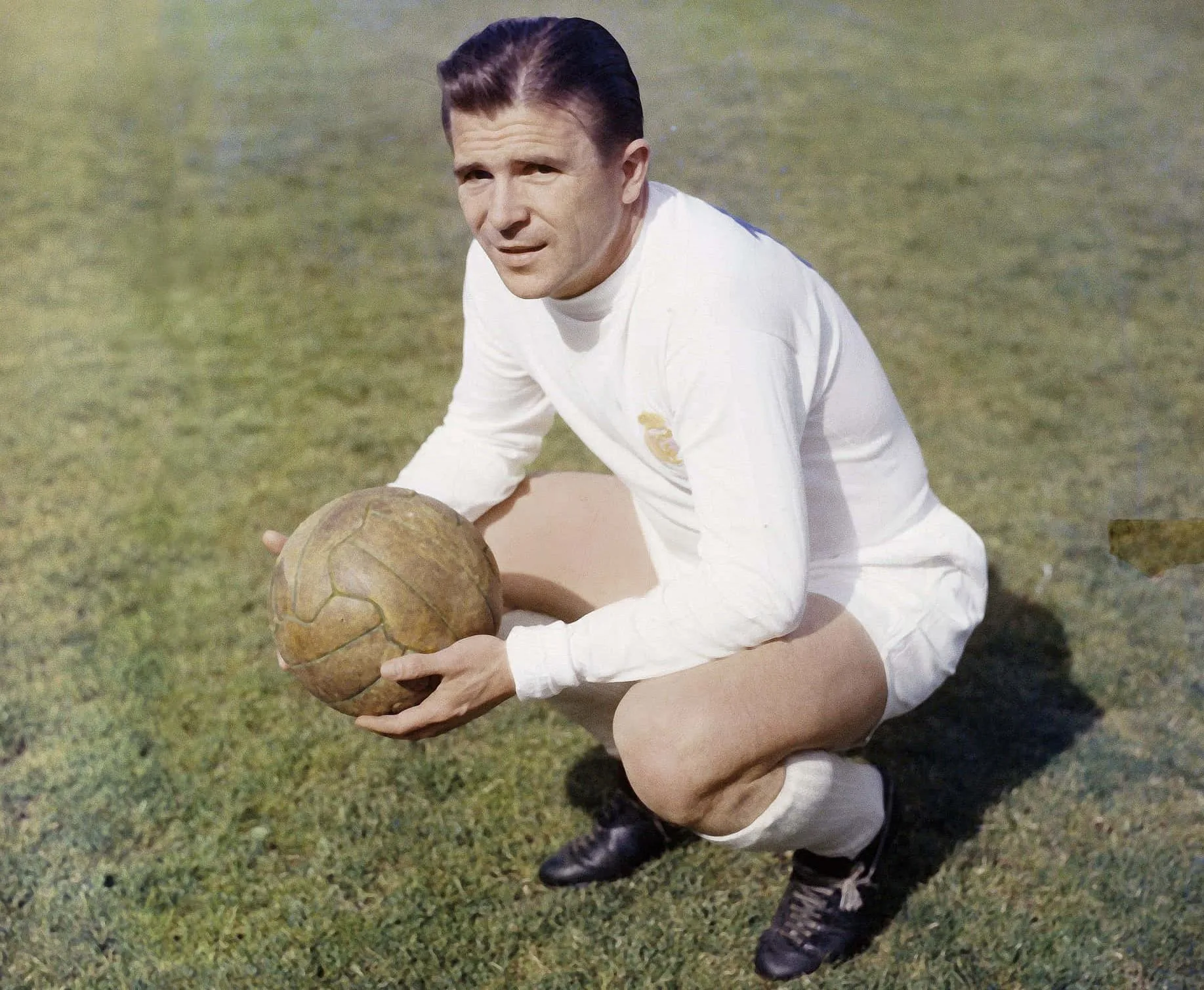 tiền đạo huyền thoại Real Madrid